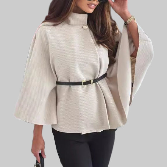 Jazmín | Chaqueta elegante con estampado de mariposas y cinturón
