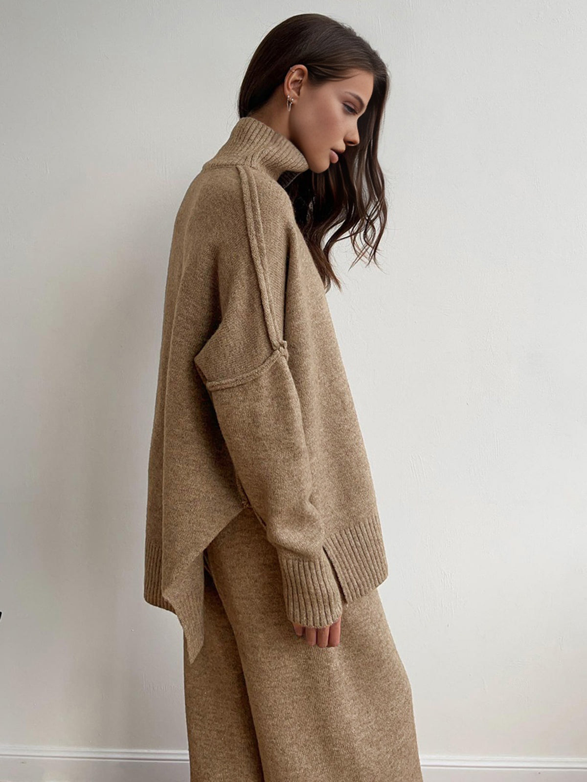 Elisa | Conjunto de chándal con jersey de cuello alto de punto suave