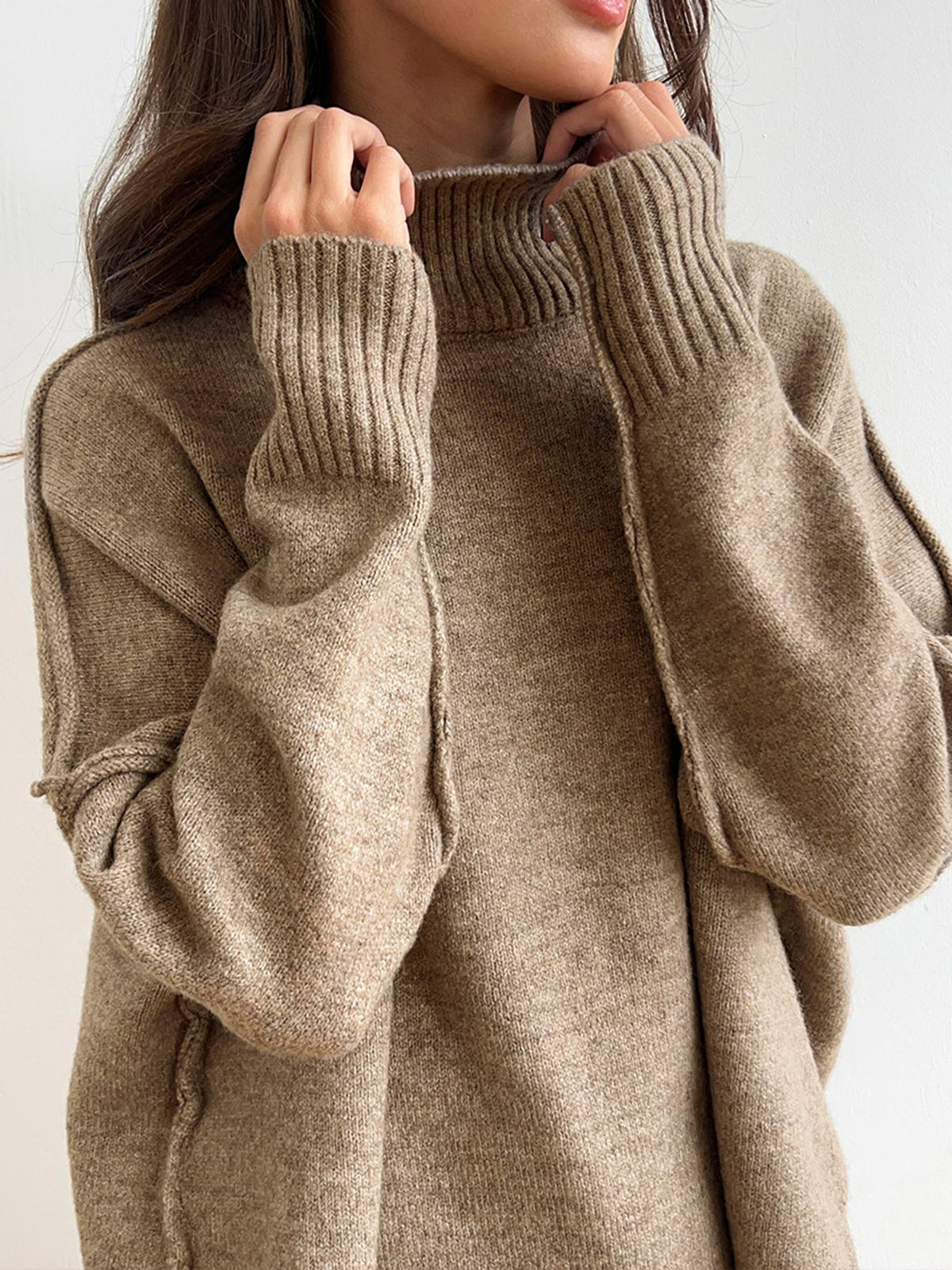 Elisa | Conjunto de chándal con jersey de cuello alto de punto suave