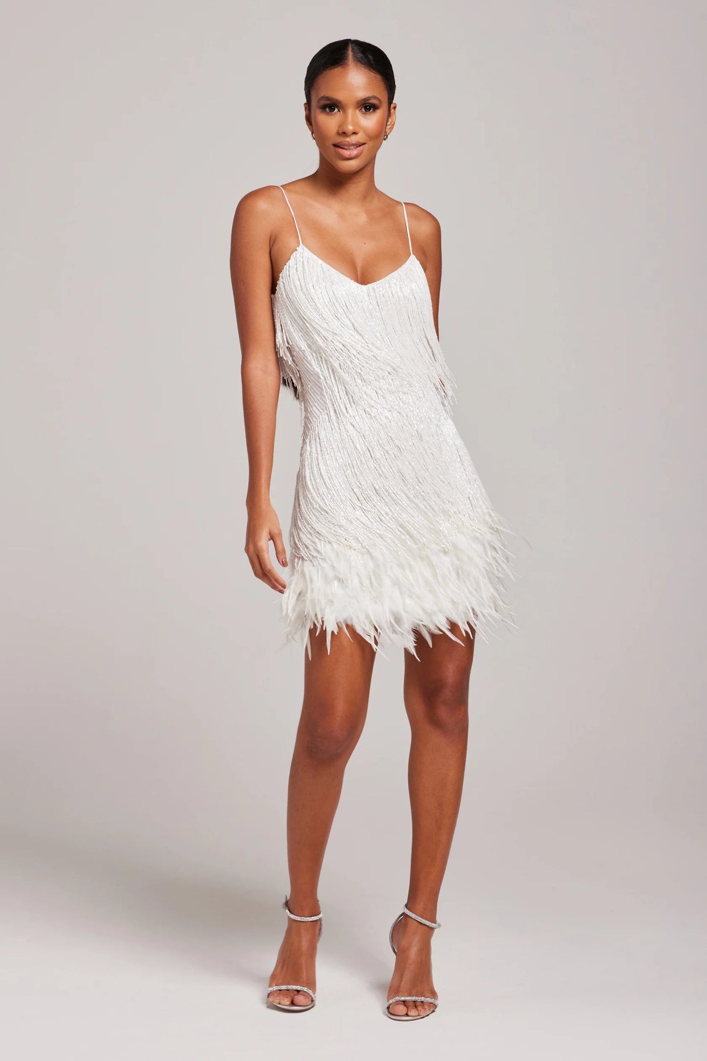 Alma | Vestido de cóctel para mujer con flecos y plumas