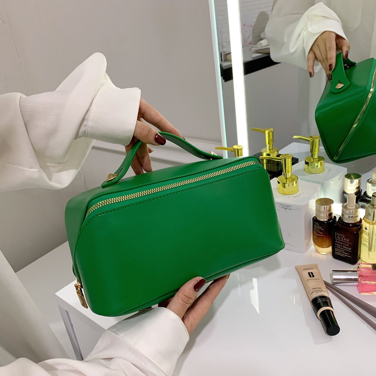 Velvet| Estuche de maquillaje
